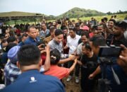 Warga Desa Kolisia B Antusias Sambut Kunjungan Wapres Gibran Rakabuming Raka
