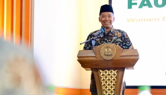 Wamendiktisaintek Tekankan Pentingnya Keseimbangan Hightech dan Highethics di Kongres BEM PTNU