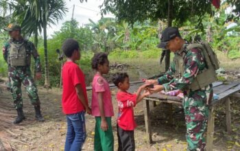 *Berbagi Kasih Di Perbatasan Papua bersama Brajasakti.*