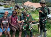 Sentuhan Kemanusiaan: Prajurit TNI Bawa Layanan Kesehatan ke Pedalaman Papua