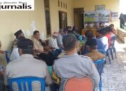 Bhabinkamtibmas Hadiri Diskusi Rutin KTNA Bahas Tantangan Petani dan Nelayan di Bonto Perak