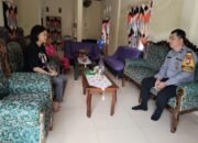 Bhabinkamtibmas Polsek Pangkajene Laksanakan Kegiatan Door To Door System Sambangi Tokoh Agama di Wilayah Binaan