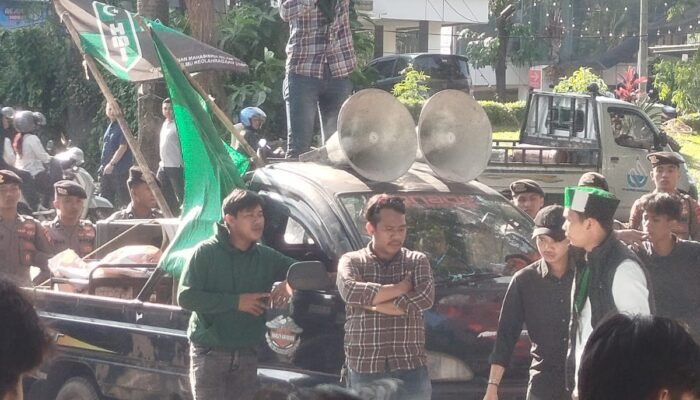 *Gerakan Hijau Hitam Minta Keadilan, Polda Sulsel Diminta Usut Tuntas Kasus Korupsi Dinkes Parepare*