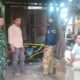 Bhabinkamtibmas polsek pangkajene dan Babinsa Tanggap Tangani Kebakaran Motor di Anrong Appaka