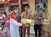 Tumbuhkan Cinta Tanah Air Sejak Dini,Polsek Minasatene Sambut Meriah Karnaval Kemerdekaan Anak-anak Se-Kecamatan
