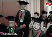 Rektor UIN Alauddin Makassar Beri Apresiasi Khusus kepada Wisudawan Program Doktor dari Kepolisian RI
