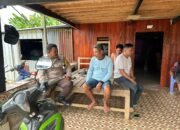 Polsek Ma’rang Laksanakan Patroli Sambang, Ajak Warga Kampung Alesipitto Jaga Keamanan Lingkungan