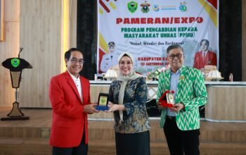 Bupati Barru Buka Expo Pengabdian Masyarakat Unhas 2025, Perkuat Sinergi Kampus dan Daerah