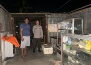 Personel Polsek Ma’rang Ka Spkt II Aiptu Muhajir Mendatangi yang terkena Angin Kencang