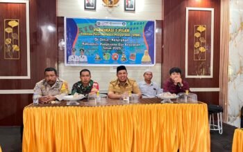 Bhabinkamtibmas Polsek Ma’rang Dampingi Verifikasi 5 Pilar STBM di Desa Pitue, Dorong Peningkatan Kesehatan Lingkungan