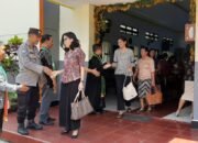 Bhabinkamtibmas Polsek balocci Pantau Kegiatan Ibadah Minggu di Gereja POUK Tonasa.