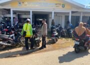 SPKT III Polsek Ma’rang Laksanakan Dialogis dengan Petugas Parkir di Pasar Tradisional Bonto-Bonto
