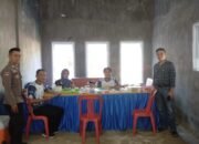 Bhabinkamtibmas Polsek Tondong Tallasa Hadiri Pengobatan Gratis dari PT Semen Tonasa di Desa Bulu Tellue