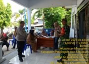 Jalin komunikasi dengan warga, Bhabinkamtibmas Bontoa hadir dalam giat pemeriksaan gratis di kantor Lurah Bontoa