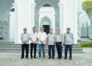 Wabup Barru Abustan Tinjau Kesiapan Masjid Baiturrahman, Tekankan Penataan Drainase dan Parkir