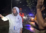 Bupati Barru Andi Ina Tinjau Langsung Lokasi Banjir dan Pastikan Jalur Trans Sulawesi Aman Dilalui