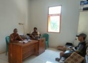 Jalin Silaturahmi dan Koordinasi Bhabinkamtibmas Polsek Tondong Tallasa Sambangi Pemerintah Desa