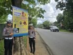 Satlantas Polres Pangkep Pasang Papan Himbauan Keselamatan Jelang Nataru 2025/2026