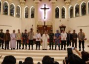 Kapolda Sulsel Bersama Forkopimda Pantau Situasi Kamtibmas Malam Perayaan Natal 2025 di Makassar