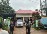 Respons Cepat Personel Polres Pangkep Tangani Laka Laut Kapal KLM Fitri Jaya di Perairan Podang-Podang