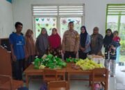 Dukung Makan Bergizi Gratis Polri Dan Tenaga Pendidik PAUD Tunas Muda Desa Hadiri Pemberian Makanan MBG