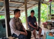 Sambang ke warga di Desa Binaan Bhabinkamtibmas gencar terus berikan himbauan Kamtibmas.