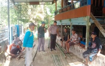 Bhabinkamtibmas Polsek Balocci Sosialisasikan Pembentukan Kembali FKPM ( Forum komunikasi Polisi dan masyarakat) kepada Warga