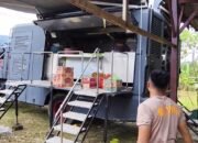 Brimob Polda Sulsel Dirikan Dapur Lapangan untuk Dukung Evakuasi Korban Pesawat PK-THT di Pangkep