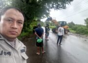 Perang Melawan Sampah, Lurah Bersama Bhabinkamtibmas Bontoa Ajak Warga Bersihkan Lingkungan