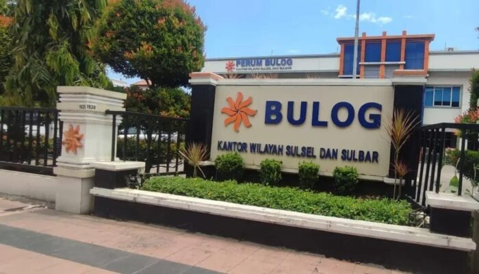 Polda Sulsel Hadir di Lahan Petani, Bulog Gandeng Polri Serap Jagung 306,85 Ton