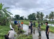 TNI-Polri dan Pemerintah Kecamatan Ma’rang Gelar Kerja Bakti Gabungan Program GERAKAN ASRI, Bersihkan Saluran Air Daerah Rawan Banjir
