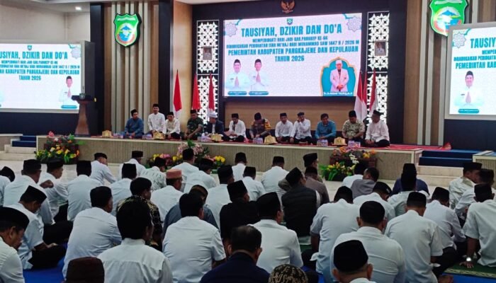 Wakapolres Pangkep Hadiri Tausiyah, Dzikir, dan Do’a Bersama Peringatan Hari Jadi ke-66 Kabupaten Pangkep