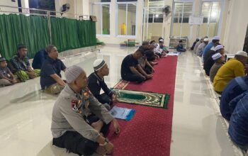 Polsek Ma’rang Intensifkan Pengamanan Salat Isya dan Tarawih di Sejumlah Masjid