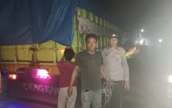 Polsek Mandalle Gelar Patroli Malam, Ciptakan Rasa Aman Warga