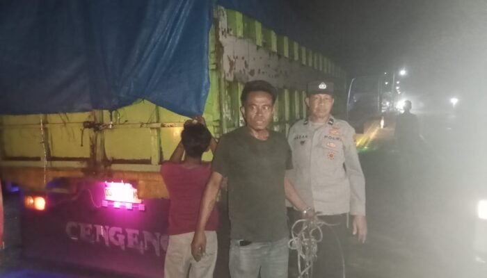 Polsek Mandalle Gelar Patroli Malam, Ciptakan Rasa Aman Warga