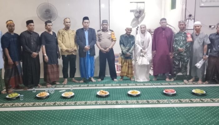 Bhabinkamtibmas Kelurahan Mappasaile Hadiri Safari Ramadan Tingkat Kecamatan Pangkajene