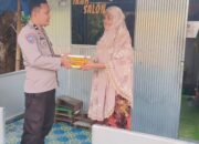 Peduli Pendidikan Agama, Bhabinkamtibmas Pabundukang Salurkan Bantuan Al-Qur’an di Pangkajene