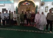 Bhabinkamtibmas Dampingi Wakapolsek Pangkajene Hadiri Safari Ramadan Muspika di Masjid Darussalam Jagong