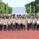 Penyerahan Penghargaan Pelaksanaan Operasi Ketupat 2026, Kapolda Sulsel Apresiasi Kinerja Polres Jajaran