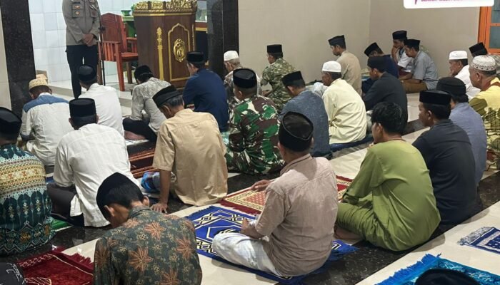 Safari Ramadan 1447 H di Masjid Lailatul Qadri Butiti, Kapolsek Ma’rang Sampaikan Pesan Kamtibmas