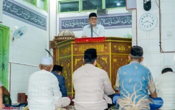 Safari Ramadan di Masjid Al Ittifaqi Lembae, Wabup Abustan Tegaskan Komitmen Pembangunan dan Persatuan untuk Barru