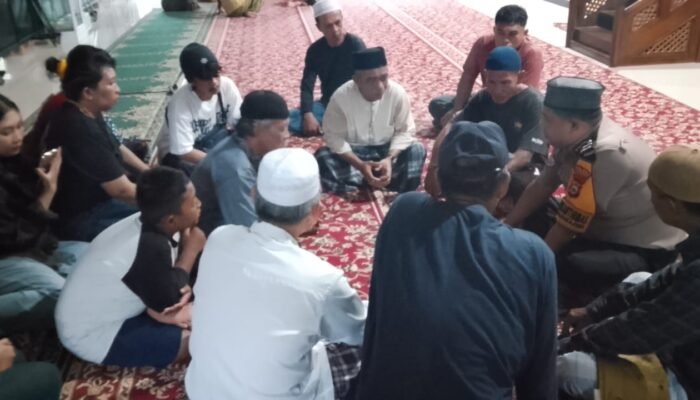 Bhabinkamtibmas Kelurahan Mappasaile Lakukan Problem Solving, Sengketa Warga Berakhir Damai