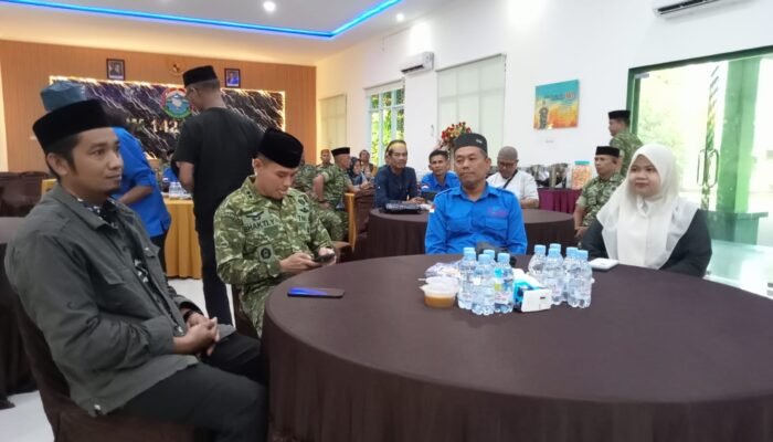 Perkuat Sinergi, Dandim 1421/Pangkep Letkol CZI Bhakti Yuhandika Buka Puasa Bersama Insan Pers di Kabupaten Pangkajene dan Kepulauan