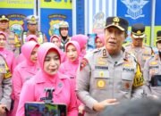 Kapolda Sulsel dan Ketua Bhayangkari Tinjau Pos Pengamanan, Pastikan Operasi Ketupat 2026 Berjalan Optimal di Makassar