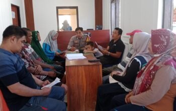 Bhabinkamtibmas dan Lurah Anrong Appaka Mediasi Permasalahan Tanah Warga
