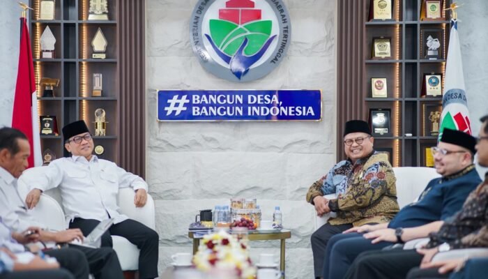 LDII Temui Menteri Desa PDT, Ajikan 8 Desa  Binaan Tematik untuk Percepatan Pembangunan Desa