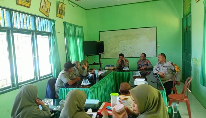 Perkuat Program P2B, Kapolsek Minasatene Sambangi BPP dan Bahas Strategi Pendampingan dengan Koordinator Penyuluh