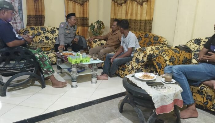 Bhabinkamtibmas Pangkajene Tangani Keresahan Warga Bonto Perak Kecamatan Pangkajene