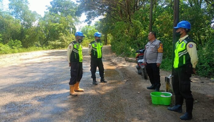 Bhabinkamtibmas Bontoa Gencarkan Patroli Obvitnas PT Semen Tonasa, Serap Aspirasi Security Demi Kamtibmas Kondusif