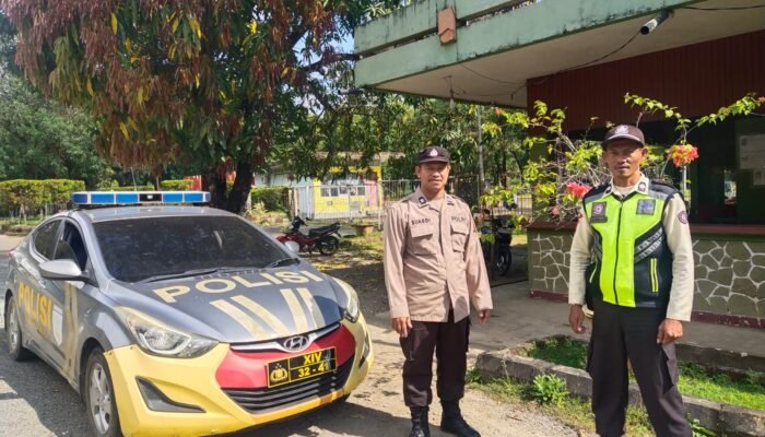 Antisipasi Gangguan Kamtibmas pada Saat Pengumuman/Berakhirnya Ujian Anak SMA Sederajat, Polsek Balocci Laksanakan Patroli Dialogis